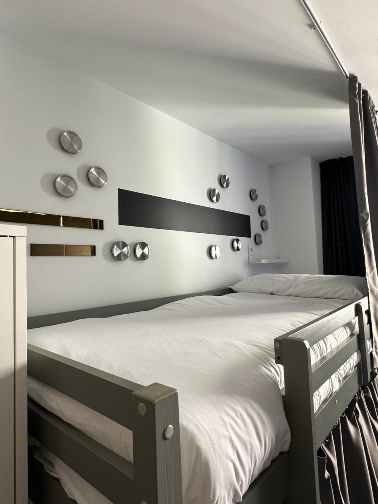 Hostel Alicante Eksteriør billede