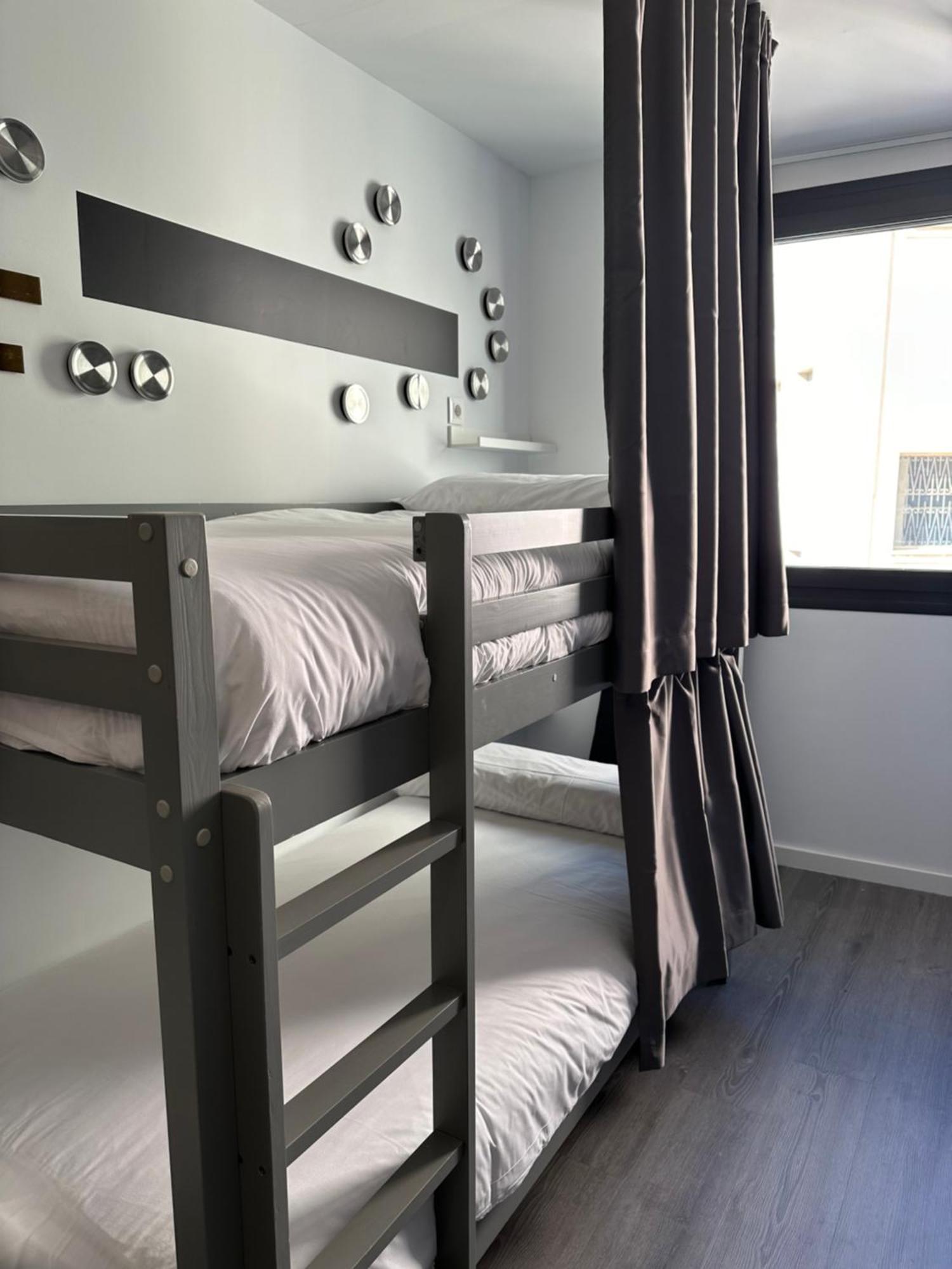 Hostel Alicante Eksteriør billede